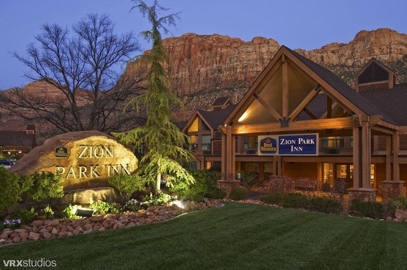Holiday Inn Express Springdale - Zion National Park Area, An Ihg Hotel Eksteriør billede